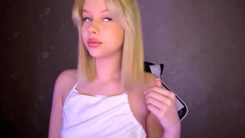 Olachka online show from 12-04-25, 03:16