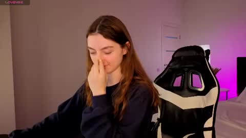 Snapshot of valenora1 chatting on 07-17-26, 11:17 Nora online show from 07-17-26, 11:17