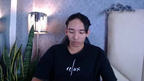 Valenor online show from 10-15-25, 05:40
