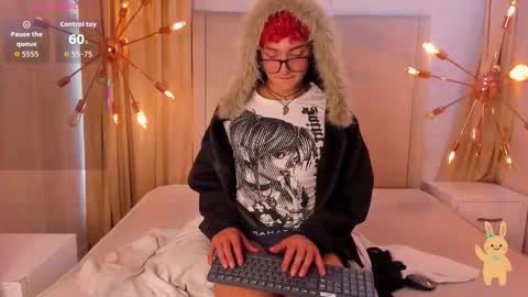 Valentin0 online show from 01-10-26, 06:53