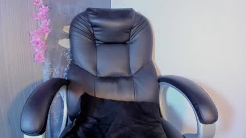 Valentina  Dolls online show from 07-18-26, 12:04