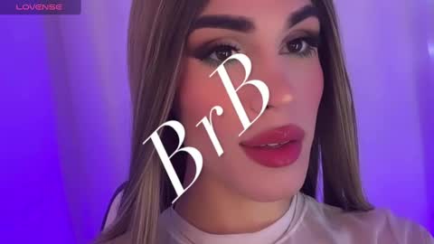 Snapshot of valentina_gaviria_ chatting on 12-23-24, 05:22 VALENTINA GAVIRIA online show from 12-23-24, 05:22