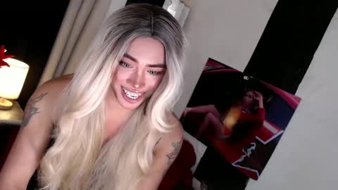 Snapshot of valentina_goddess_tsxxx chatting on 02-10-25, 09:04 Amanda online show from 02-10-25, 09:04