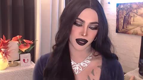 Snapshot of valentina_goddess_tsxxx chatting on 09-20-25, 07:48 Amanda online show from 09-20-25, 07:48