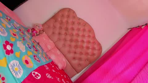 valentina_horny777 online show from 07-15-26, 07:30