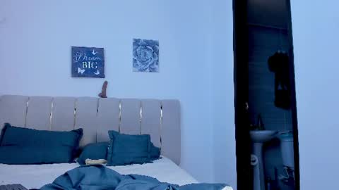 Snapshot of valentina_owens chatting on 07-29-26, 02:04 valentina_owens online show from 07-29-26, 02:04