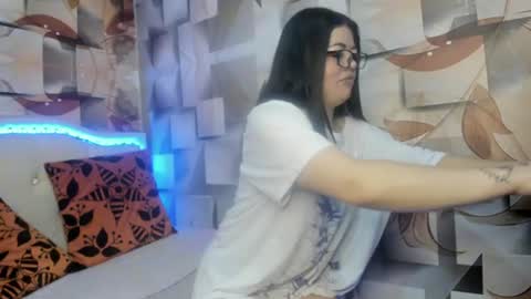 VALENTINA online show from 07-23-26, 12:14