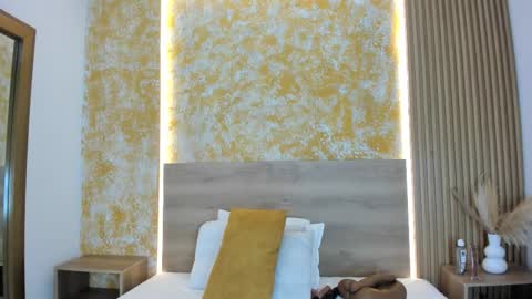 Valentina  online show from 12-02-25, 11:37