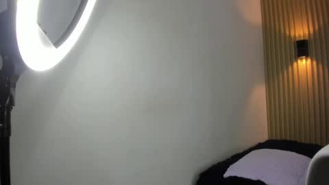 valentinaliux_ online show from 09-13-25, 08:19