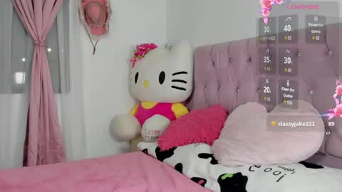 Valentine online show from 05-15-26, 11:56