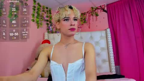 valentinee_xo online show from 06-27-26, 05:45