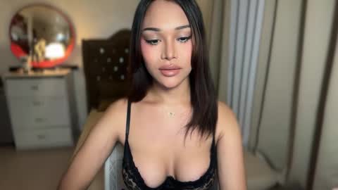 VALENTINE online show from 03-22-26, 07:28