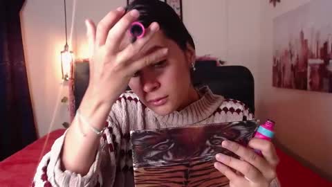 Snapshot of valentini_villa chatting on 09-15-25, 01:44 V A L E N T I N I online show from 09-15-25, 01:44