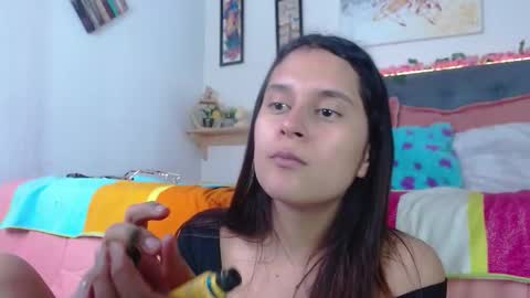 V A L E N T I N I online show from 10-25-25, 07:41