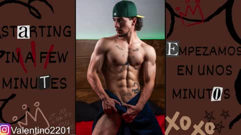 Snapshot of valentino_2201 chatting on 04-02-26, 01:47 Valentino - 15 OFF valentino2201 online show from 04-02-26, 01:47