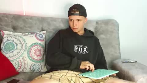 Nick online show from 11-24-25, 12:27