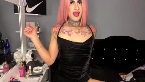 valentino_bs online show from 02-05-26, 04:55