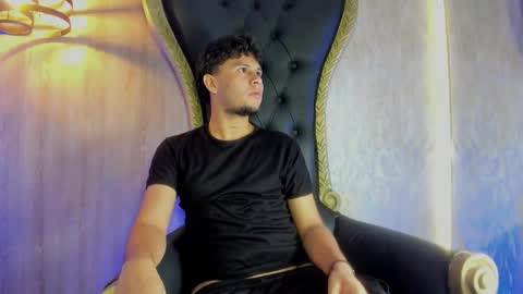 VALENTINO online show from 02-21-26, 07:59