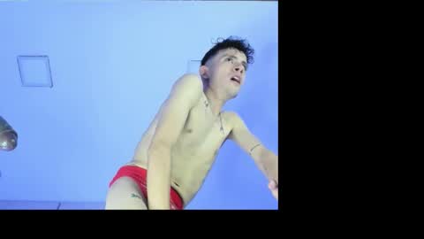 Valentino online show from 11-23-25, 06:02