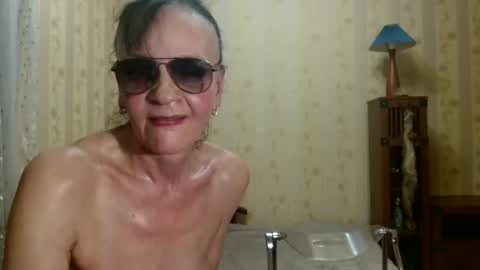 valentijm online show from 03-11-26, 06:25