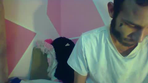 Valeri Cove online show from 02-14-25, 05:57