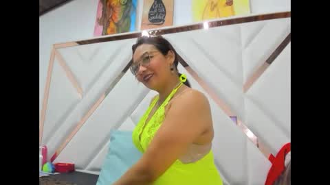 valeria_gil_ online show from 12-03-25, 11:36