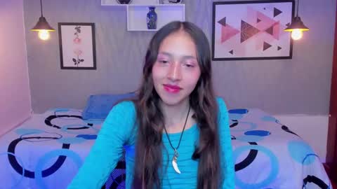 Snapshot of valeria_rossi7 chatting on 02-20-25, 06:02 Valeria online show from 02-20-25, 06:02