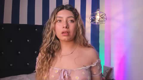 Snapshot of valeria_rouse28 chatting on 09-24-25, 05:49 valeria_rouse28 online show from 09-24-25, 05:49