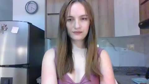 valeriafrannco online show from 12-13-25, 11:21