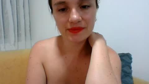 Snapshot of valeriafrannco chatting on 07-15-26, 04:18 valeriafrannco online show from 07-15-26, 04:18