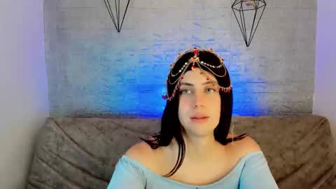 valeriagill_ online show from 05-02-26, 10:15
