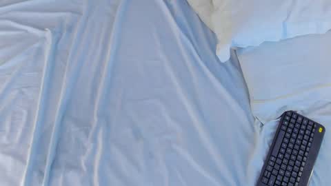 Snapshot of valeriah_ chatting on 07-28-26, 04:39 Valeria online show from 07-28-26, 04:39