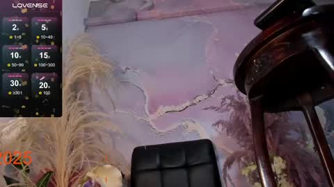 Snapshot of valeriaqueents21 chatting on 11-05-25, 01:55 valeriaqueents21 online show from 11-05-25, 01:55