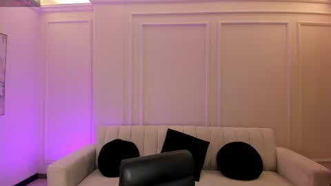 Snapshot of valeriaroldanx chatting on 07-21-26, 11:12 Valeria online show from 07-21-26, 11:12