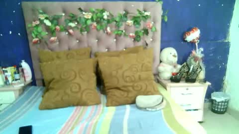 La valerie26 online show from 12-14-25, 11:48