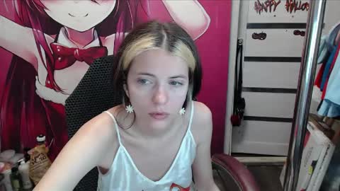 Snapshot of valeriaxkiss chatting on 05-14-26, 12:50 ValeriaXKiss online show from 05-14-26, 12:50