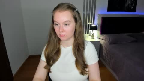 ValeriCherry online show from 06-11-26, 12:14