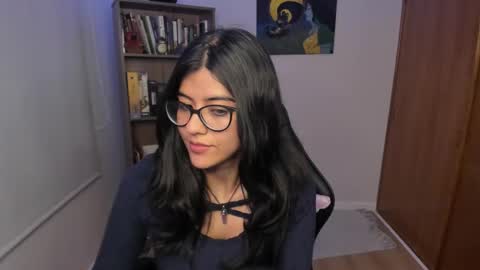 Snapshot of valerie__sky chatting on 01-08-26, 03:20 Val online show from 01-08-26, 03:20