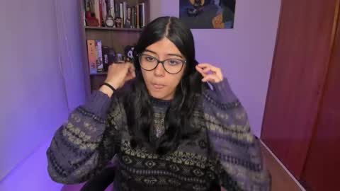 Snapshot of valerie__sky chatting on 01-14-26, 03:34 Val online show from 01-14-26, 03:34