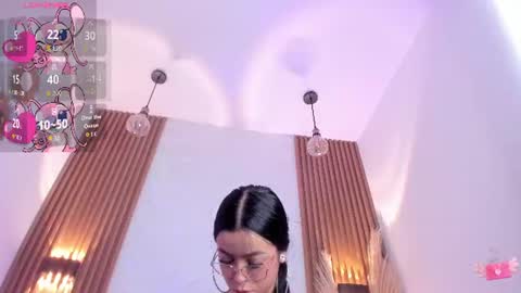 Snapshot of valerie_sweett_ chatting on 07-24-26, 07:34 VALERIA online show from 07-24-26, 07:34