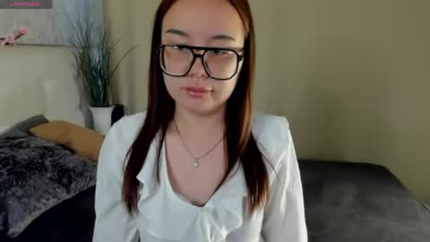 Eva online show from 06-05-26, 01:23