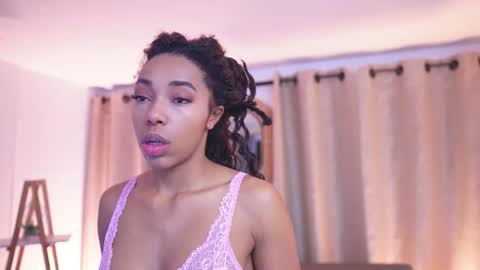 Valerie Style3 online show from 11-18-25, 03:45