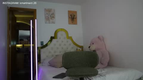 Snapshot of valeriecollinss_ chatting on 06-17-26, 08:54 valeriecollinss_ online show from 06-17-26, 08:54