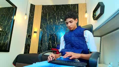 VALERIO  online show from 04-15-26, 03:02