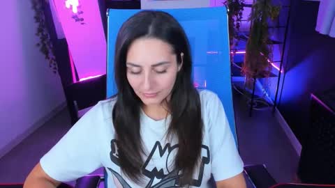 Valerie online show from 09-08-25, 02:49