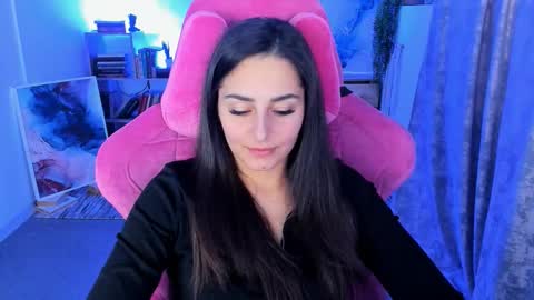 Valerie online show from 10-27-25, 02:54