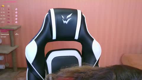 Snapshot of valeritiio chatting on 02-26-25, 04:25 valeritiio online show from 02-26-25, 04:25