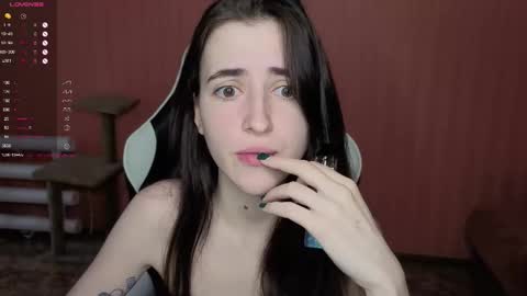 valeritiio online show from 11-19-25, 04:12