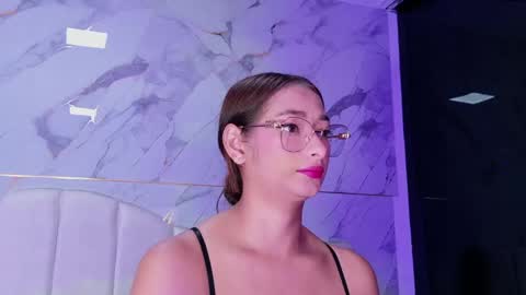 Snapshot of valery_97 chatting on 05-05-26, 03:03 Valeryn online show from 05-05-26, 03:03