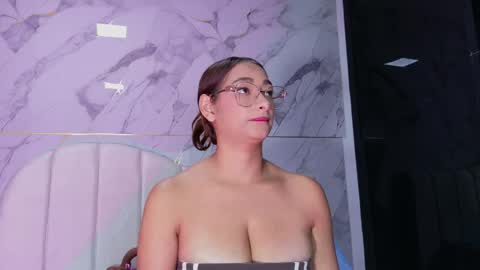 Snapshot of valery_97 chatting on 05-06-26, 03:02 Valeryn online show from 05-06-26, 03:02